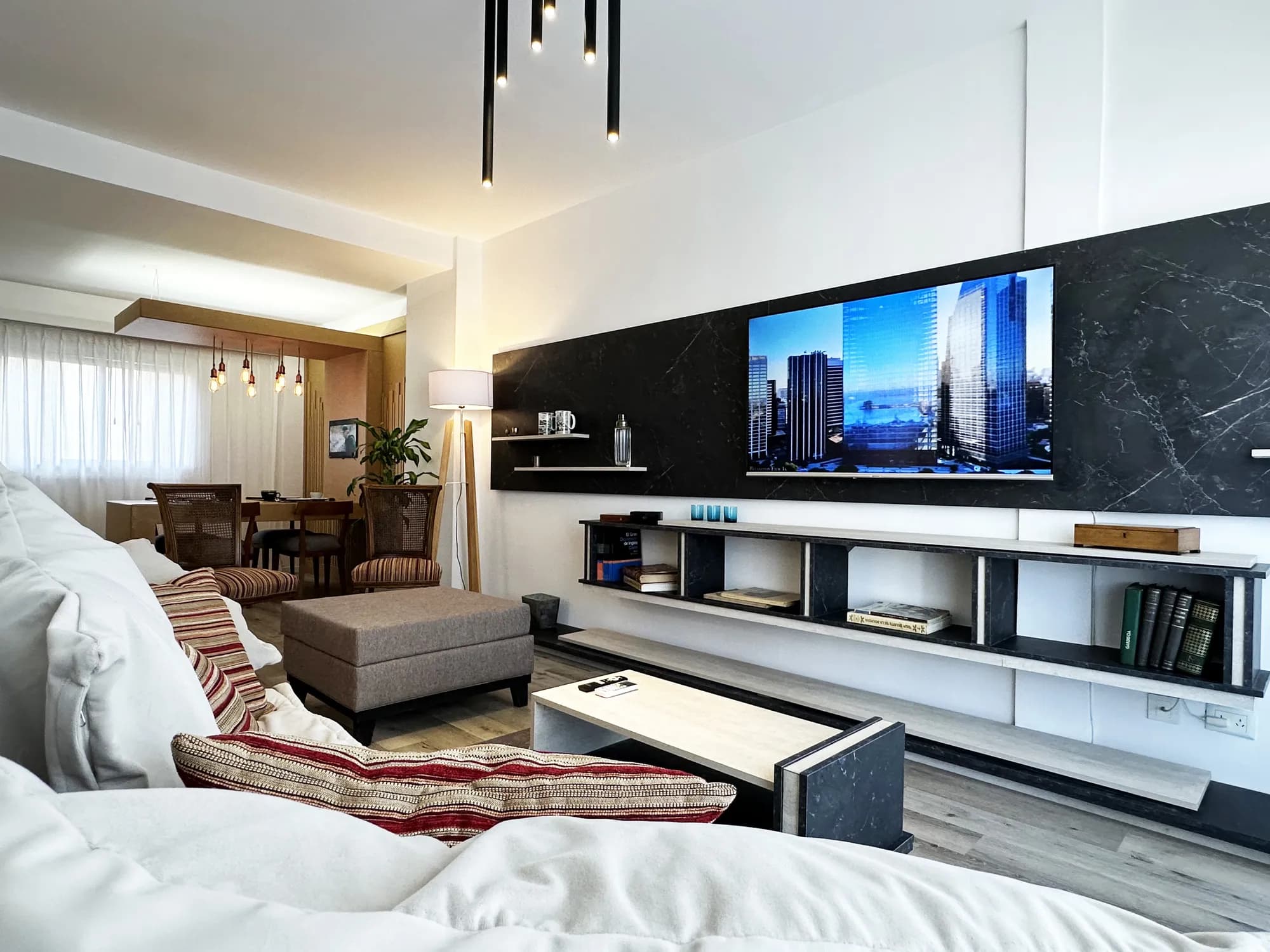 Living de un departamento administrado por Alojando en Buenos Aires